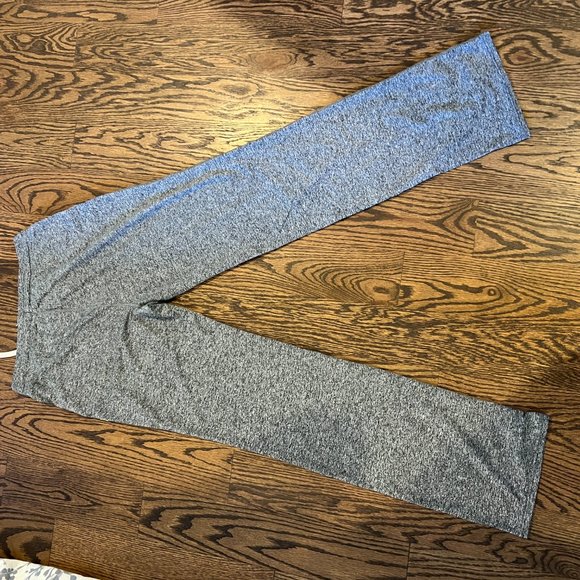 Vuori Halo Wide Leg Flare Pant - Heather Gray - Picture 7 of 8